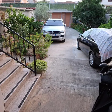 Vila Host Shkodër